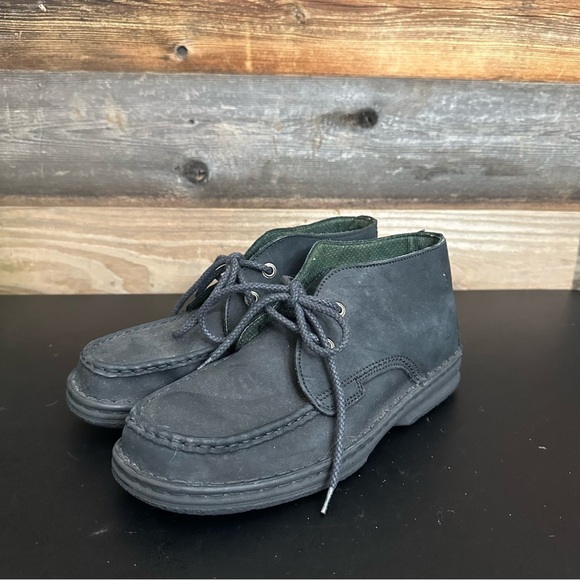 G.H. Bass & Co Black Leather Lace Up Mid Chukka Boots Women Size 8 Preppy Y2K - Picture 1 of 9